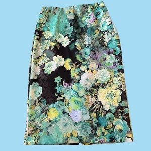 Size small floral Scuba skirt by Eci